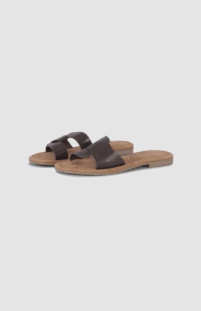 ILSE JACOBSEN - Vera Sandals - Black