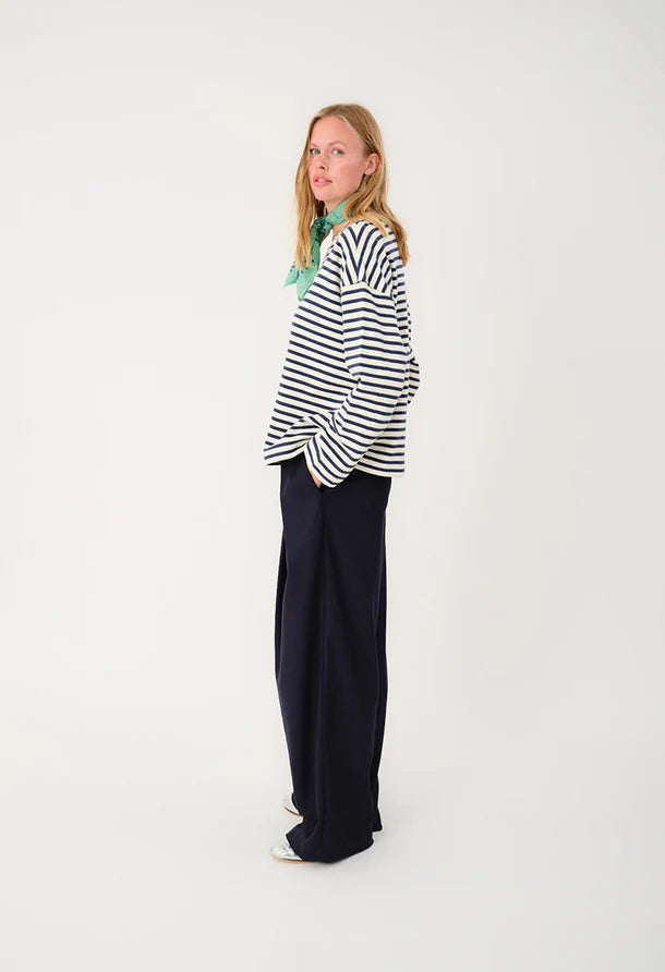 LOLLYS LAUNDRY - Demi LS Sweatshirt - Dark Blue