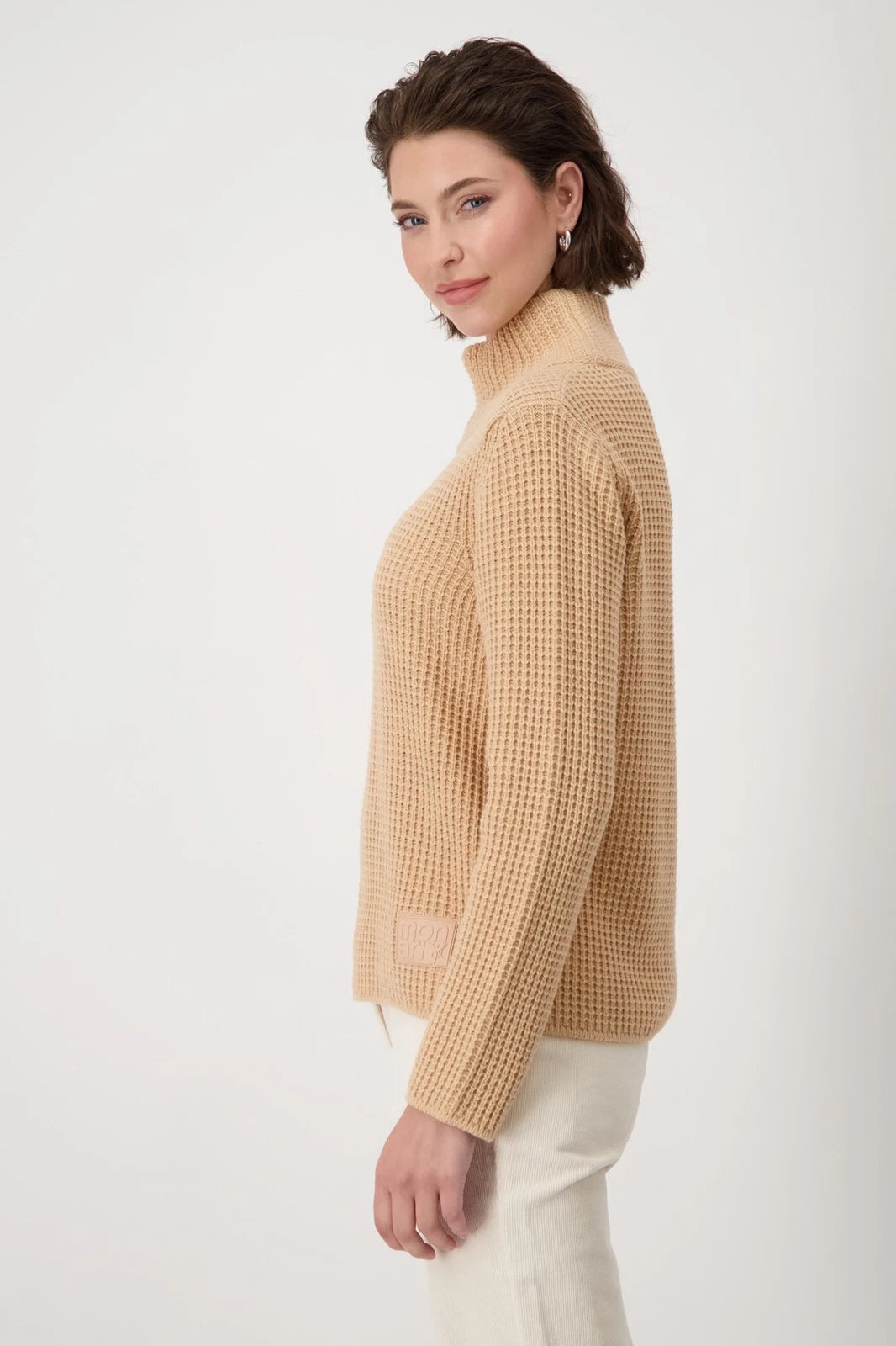 MONARI - Stand-Up Collar Knit - Soft Harmony