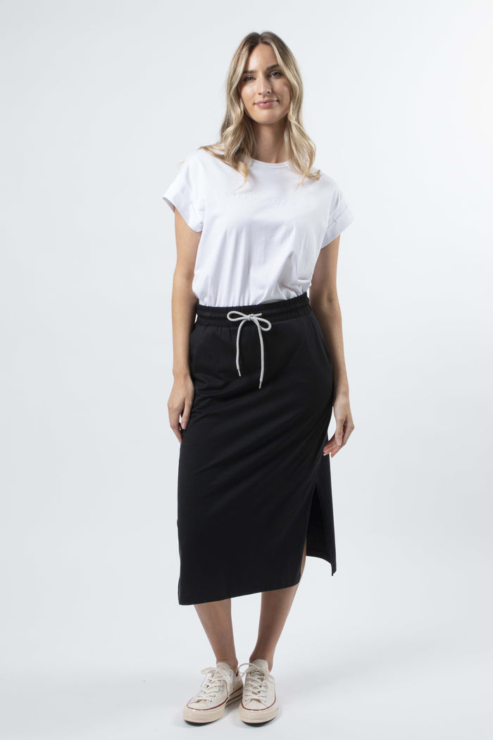 STELLA + GEMMA - Essentials Skirt - Black