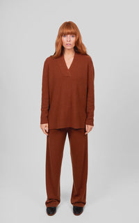 BRIDGE & LORD - Crossover V-Neck Pullover - Cognac