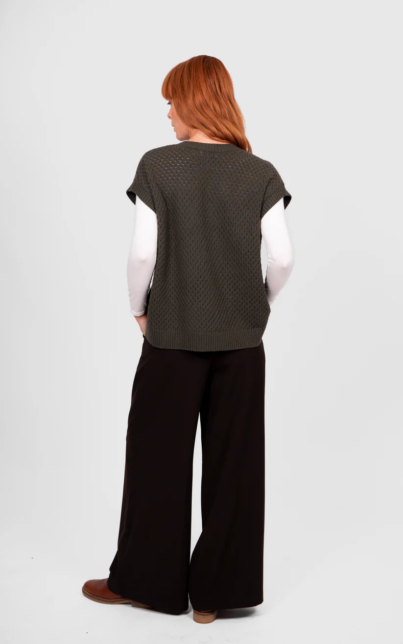 BRIDGE & LORD - Cable Pointelle V-Neck Vest - Olive
