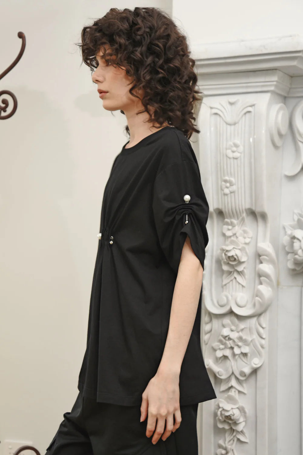 CURATE - Pearl Perfection Tee - Black