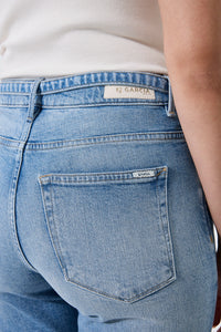 GARCIA - Celia 251 Jean - Straight Leg  - Medium Used
