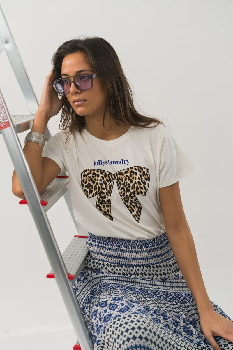 LOLLYS LAUNDRY - Roma SS Tee - White Leopard Bow