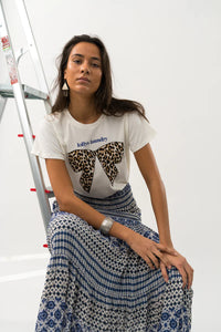 LOLLYS LAUNDRY - Roma SS Tee - White Leopard Bow