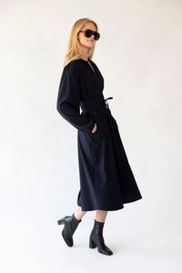 LOLLYS LAUNDRY - Paris Midi Dress LS - Dark Navy