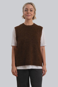 MAXTED - Brushed Crew Vest - Chocolate