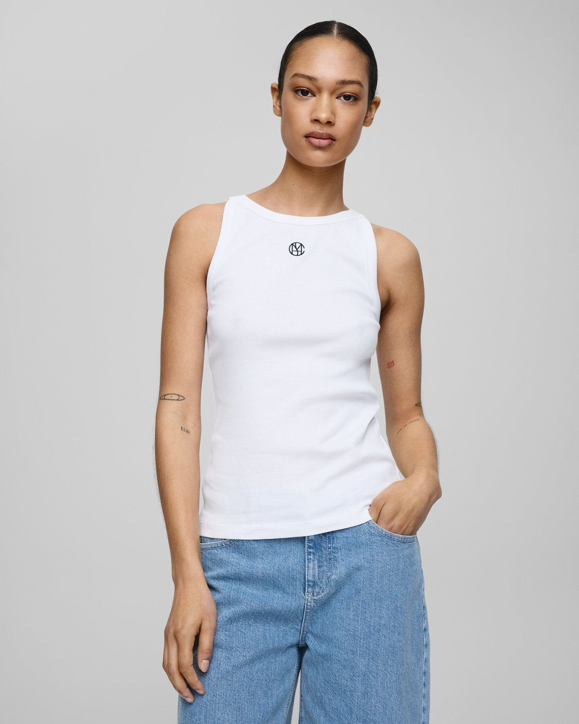 MSCH - Gubbe Rasmia Icon SL Top - White / Black