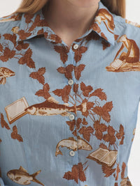 NICE THINGS - Midsummer Books Print Shirt - Light Blue