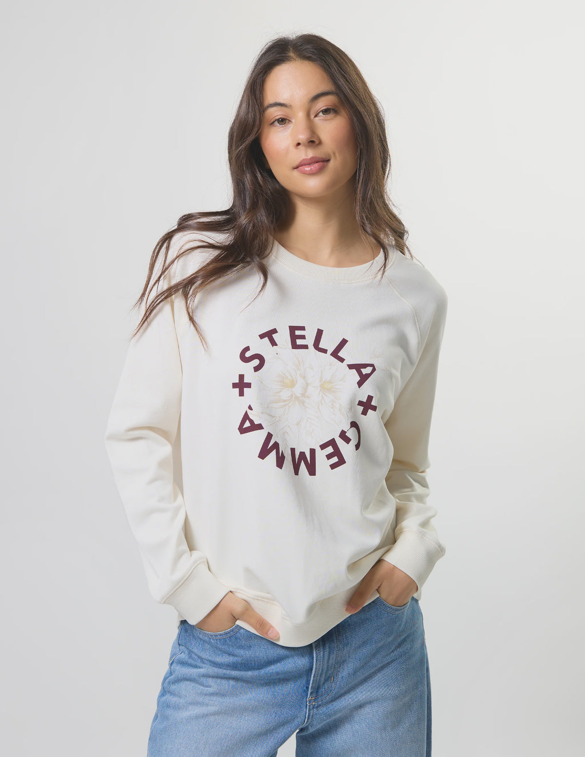 STELLA + GEMMA - Classic Sweater Cream Burgandy