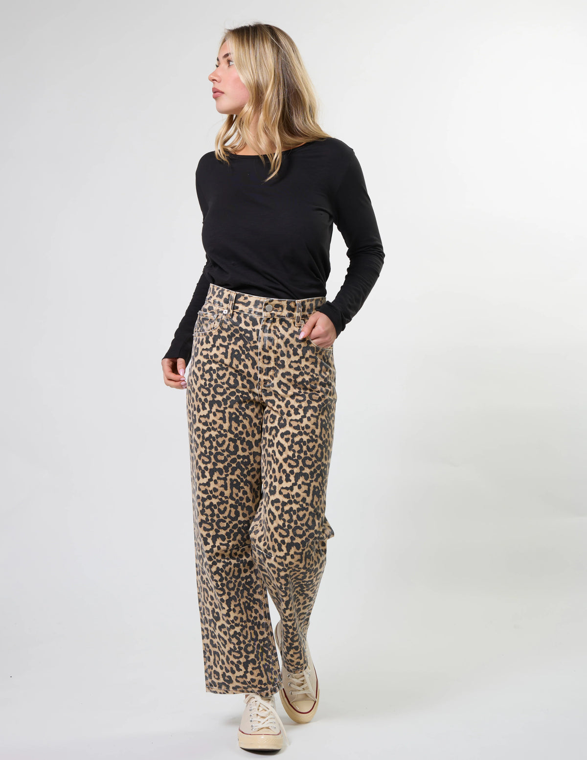 STELLA + GEMMA - Carson Barrel Jean Leopard