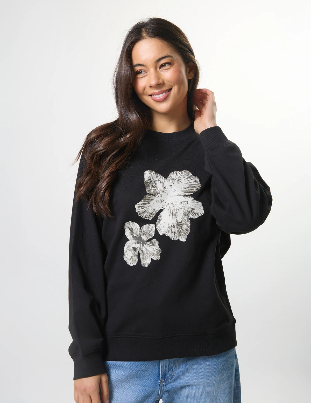 STELLA + GEMMA - Essential Sweater Black Cocoa Blooms