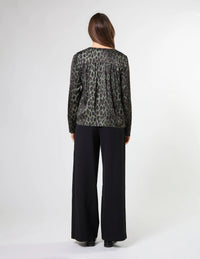 STELLA + GEMMA - Kelly Blouse Khaki Leopard