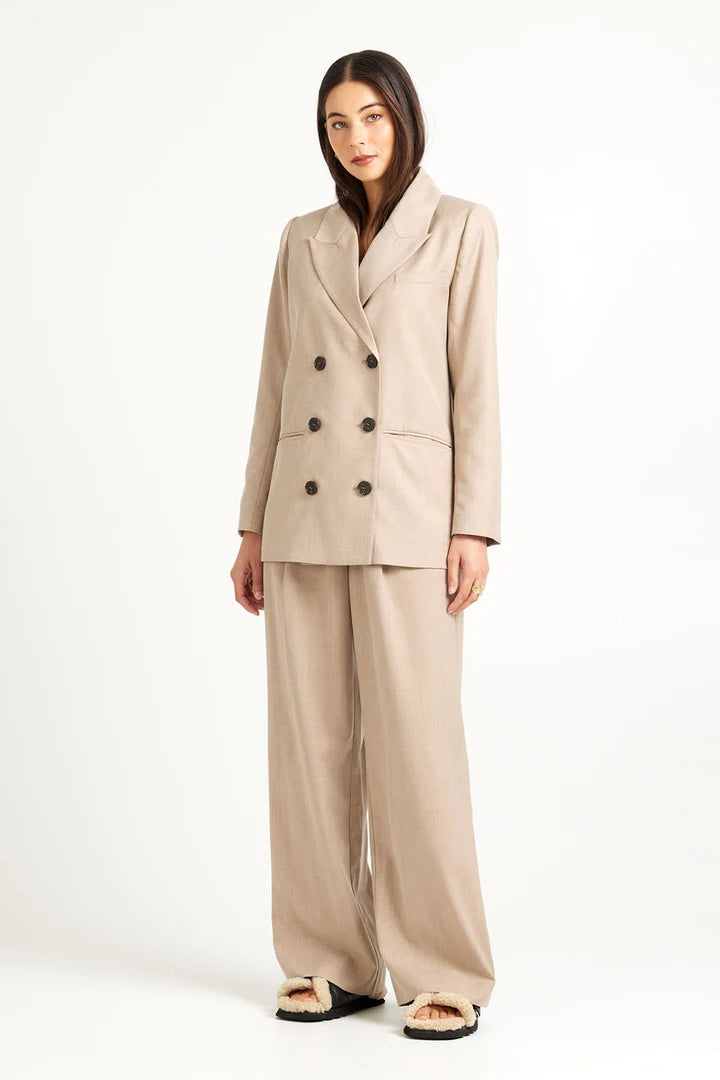 TUESDAY - Dove Blazer - Sand
