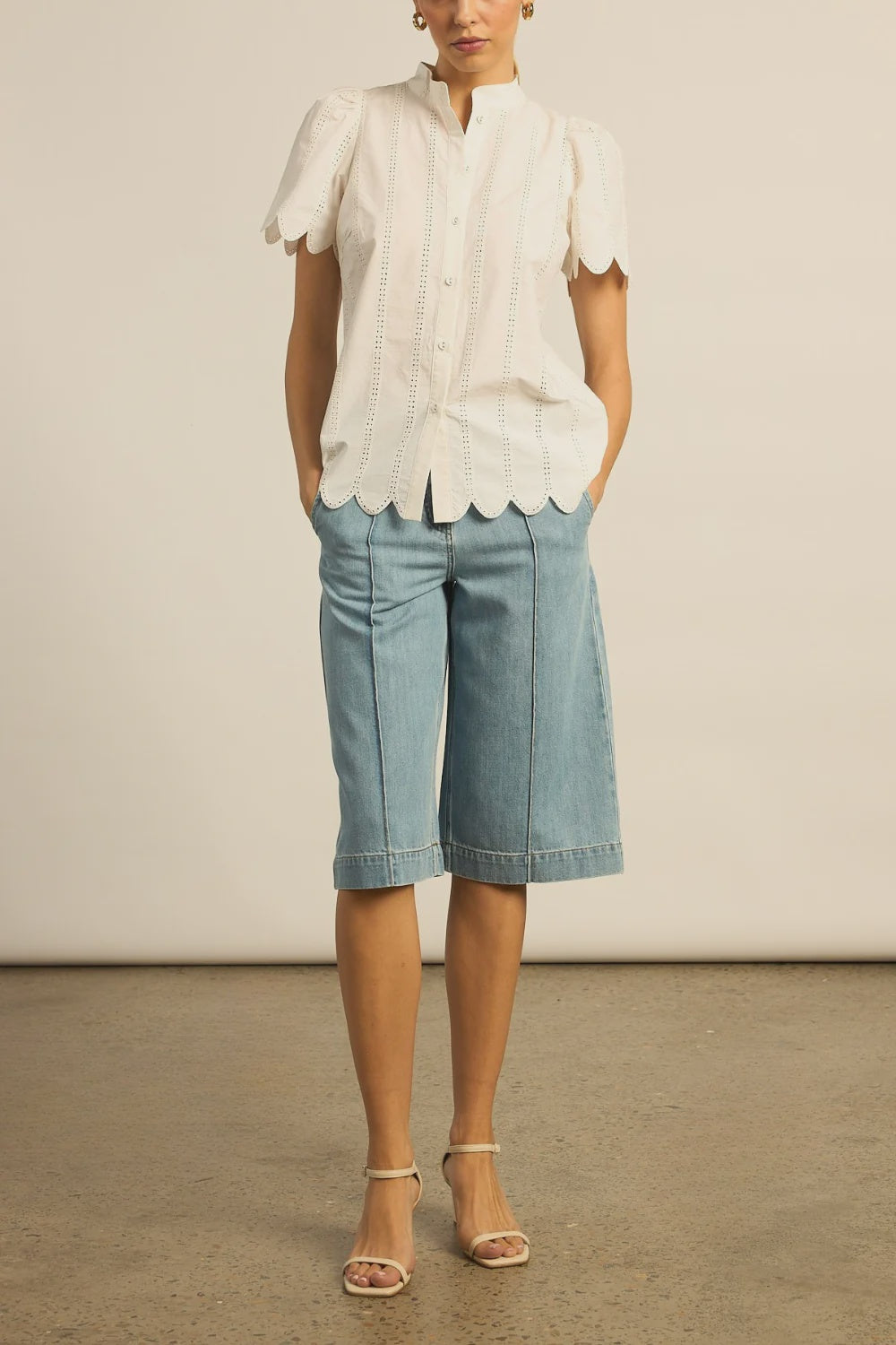 ZOE KRATZMANN - Compass Short - Light Wash Denim